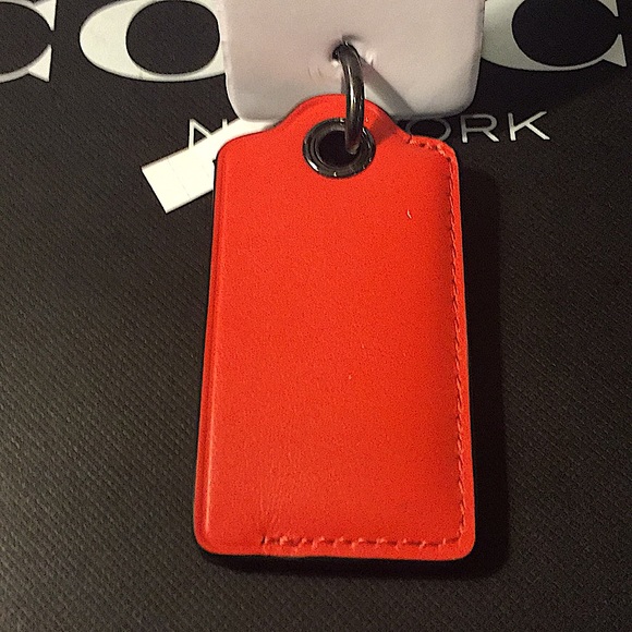 💥HOST PICK💥(UNISEX) COACH - BOTTLE OPENER KEY FOB (NWT) - Picture 2 of 11